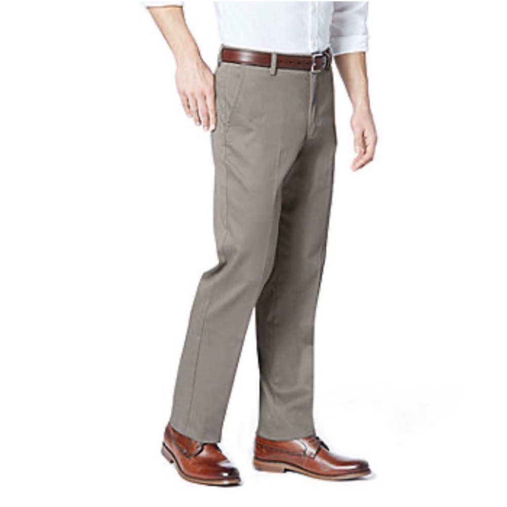 Dockers Easy Khaki With Stretch Men Classic Fit Flat Front Pant Size 32 x 33 NWT